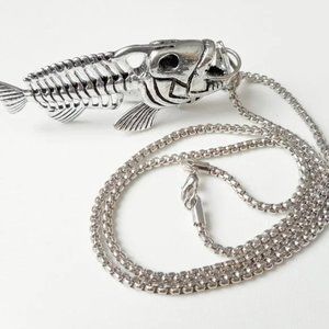 Men's necklace-24" length 3" large 3D silver tone fish skeleton pendant necklace